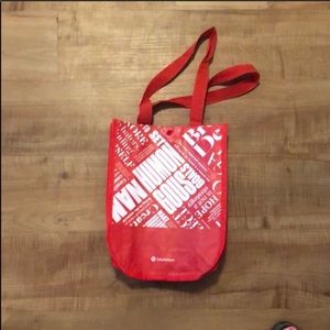 Lululemon bag